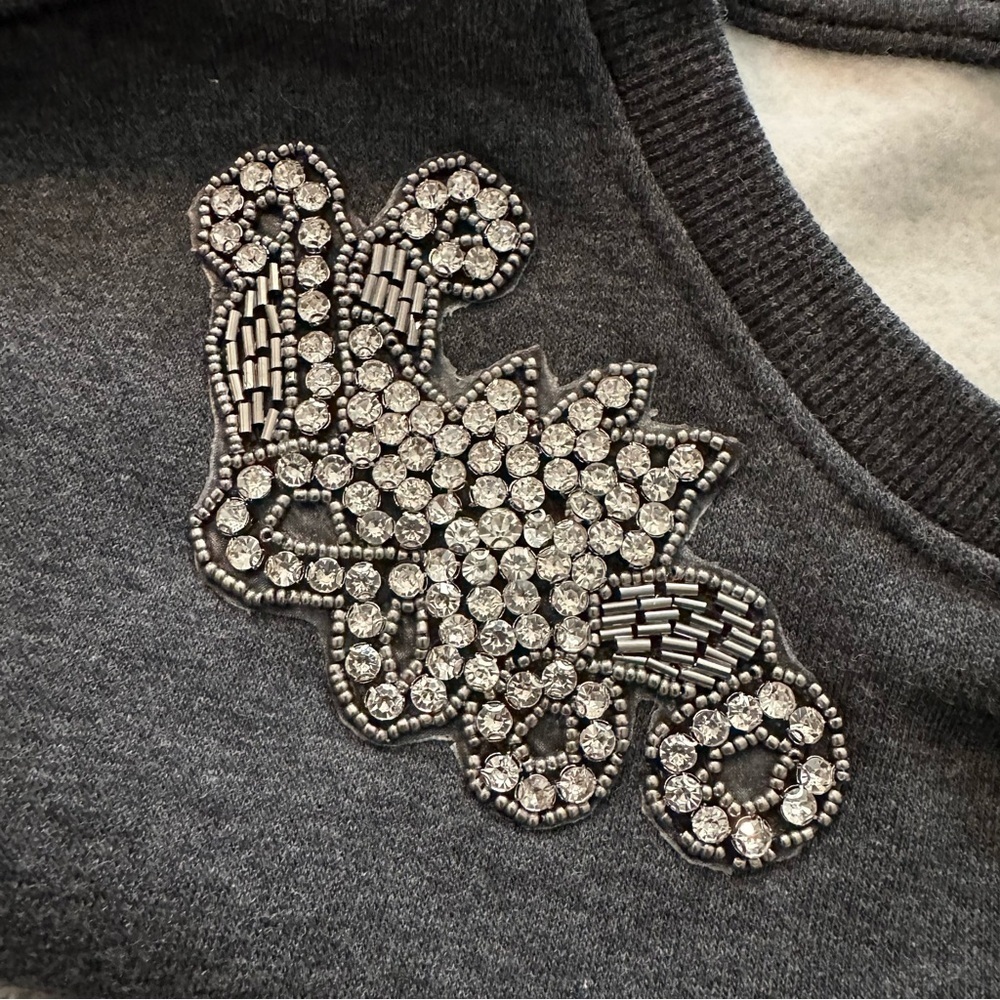 EXPRESS L Dark Gray Sweatshirt Crystal Embellishment R $79 NWOT - Picture 6 of 9